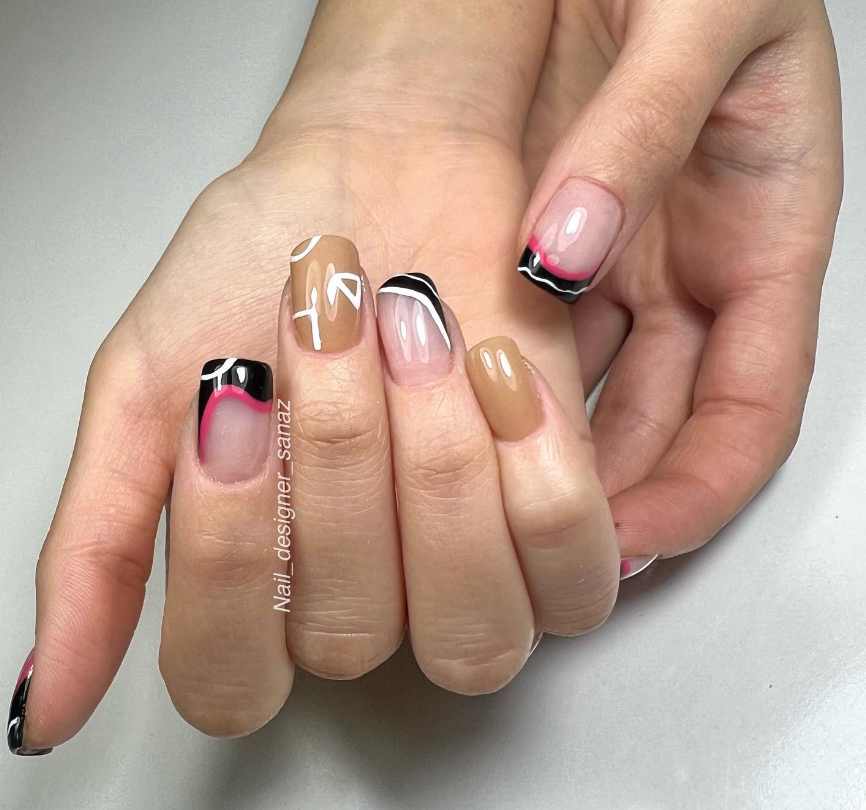 کاشت تخصصی ناخن ساناز محمدیان