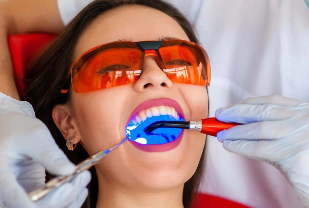 بهترین دکتر بلیچینگ در مشهد